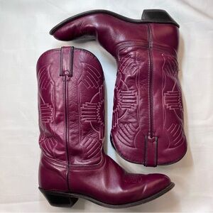 Durango Vintage Burgundy Heeled Boots